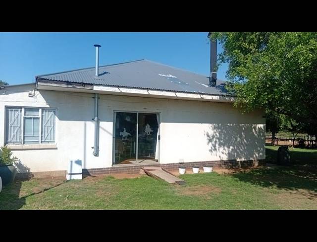 FARM FOR SALE IN PARYS RURAL